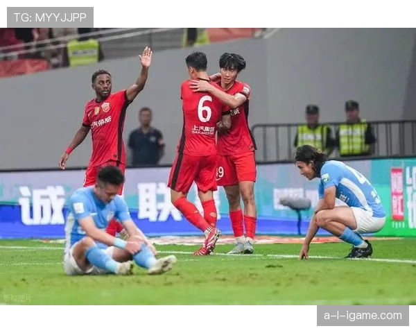 德甲转会潮重塑格局，新战力格局引关注