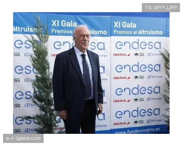 博斯克战术精妙布局与球员出色发挥成就比赛高光时刻 博斯克战术精妙布局与球员出色发挥成就比赛高光时刻