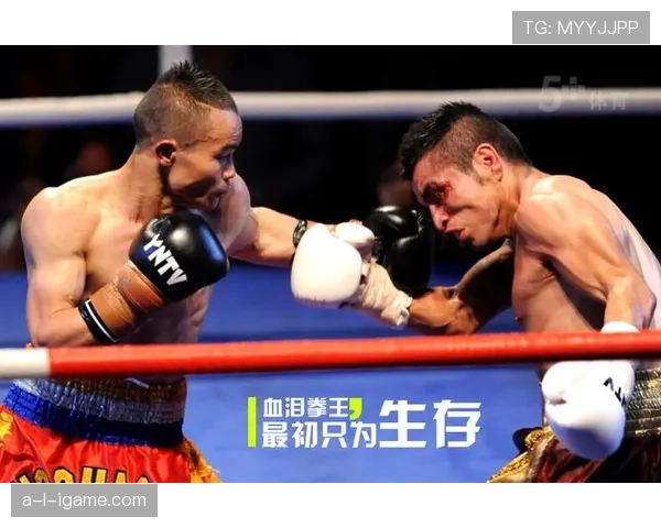 熊朝忠训练完啃馒头配白开水，这自律狠人谁顶得住